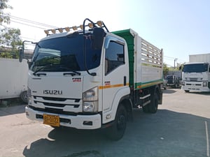 ISUZU FRR 210 ปี2564 เก็บงานใส่ฝาท้ายให้พร้อมใช้งาน  สนใจติดต่อ 0814825911 พิมพ์ใจ 0617184111 ตั๊ก