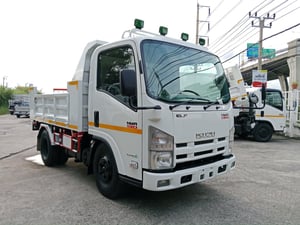ISUZU NMR 130 ปี 2559 สภาพสวย เครื่องดี พร้อมใช้งาน  สนใจติดต่อสอบถาม 0814825911 พิมพ์ใจ 0617184111 ตั๊ก