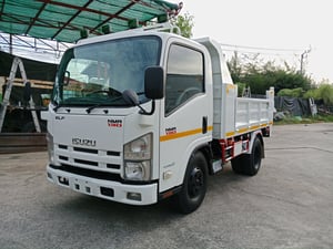 ISUZU NMR 130 ปี 2559 สภาพสวย เครื่องดี พร้อมใช้งาน  สนใจติดต่อสอบถาม 0814825911 พิมพ์ใจ 0617184111 ตั๊ก