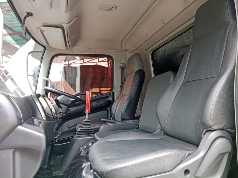 HINO FC9J 175 ปี 2561 ยาว 5.60 เมตร