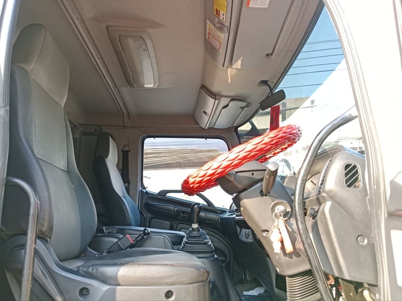 HINO VICTOR 240 แรง ปี62 ยาว 7.70 กว้างใน 2.45 สูง 2.69 สภาพสวยมาก เดิมๆใสๆ ราคา 1,390,000 สนใจติดต่อ 0814825911พิมพ์ใจ 0617184111ตั๊ก HINO VICTOR 240 แรง ปี62 ยาว 7.70 กว้างใน 2.45 สูง 2.69 สภาพสวยมาก เดิมๆใสๆ ราคา 1,390,000 สนใจติดต่อ 0814825911พิมพ์ใจ 0617184111ตั๊ก