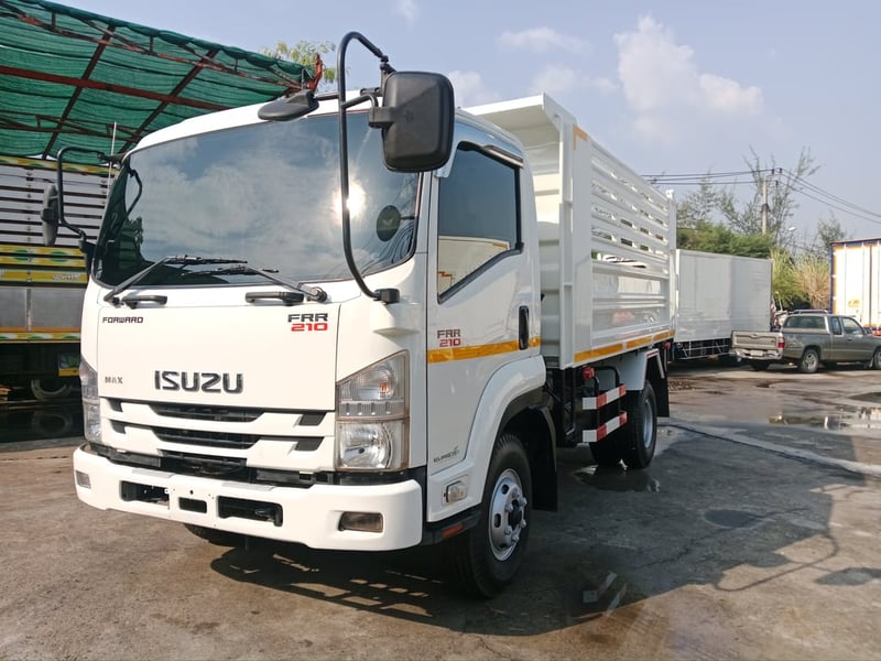 ISUZU FRR 210 ปี2564 กระบะดั้มพ์ สนใจติดต่อ 0814825911พิมพ์ใจ 0617184111ตั๊ก