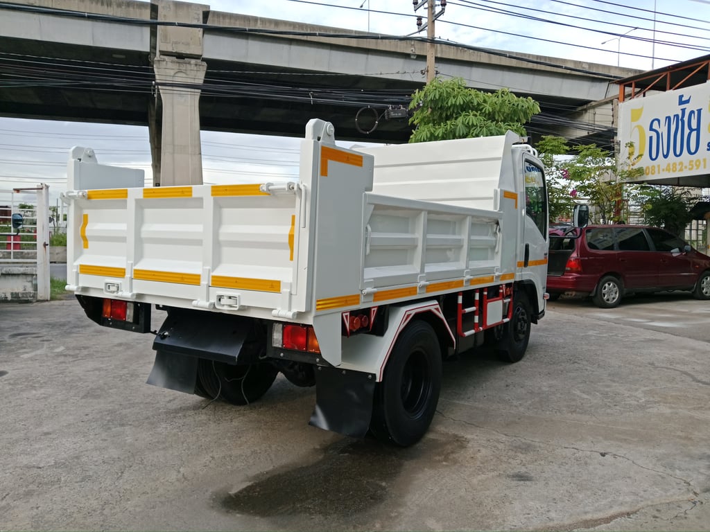 ISUZU NMR 130 ปี 2559 สภาพสวย เครื่องดี พร้อมใช้งาน สนใจติดต่อสอบถาม 0814825911 พิมพ์ใจ 0617184111 ตั๊ก ISUZU NMR 130 ปี 2559 สภาพสวย เครื่องดี พร้อมใช้งาน สนใจติดต่อสอบถาม 0814825911 พิมพ์ใจ 0617184111 ตั๊ก
