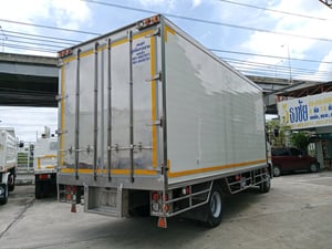 HINO FC9J 175 ปี 2561 ยาว 5.60 เมตร