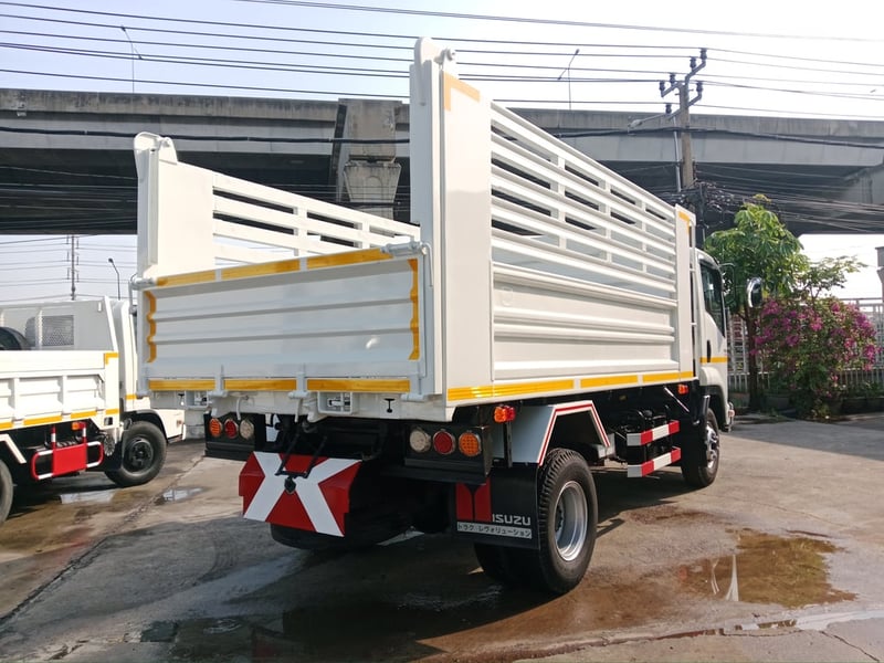 ISUZU FRR 210 ปี2564 กระบะดั้มพ์ สนใจติดต่อ 0814825911พิมพ์ใจ 0617184111ตั๊ก