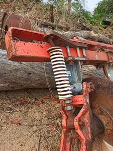 ผานบุกเบิก ตราช้าง DP224E