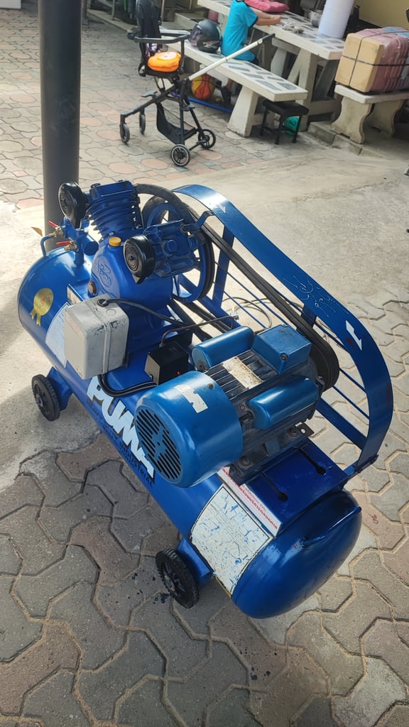 ปั๊มลม 148ลิตร 2แรง ปั๊มลม 148ลิตร 2แรง