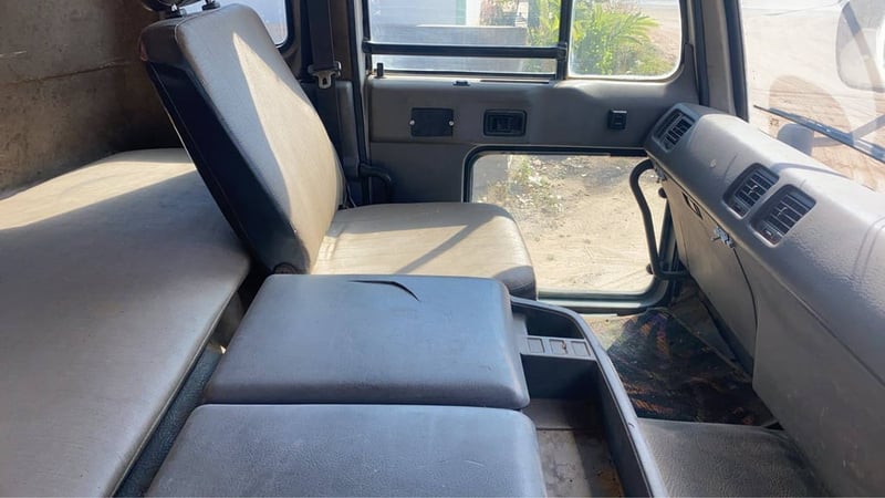 NISSAN DIESEL CWM 230แรงม้า รถบรรทุกโม่ผสมปูน ปี1996 เลขไมล์น้อยกว่า 500,000 กม. NISSAN DIESEL CWM 230แรงม้า รถบรรทุกโม่ผสมปูน ปี1996 เลขไมล์น้อยกว่า 500,000 กม.