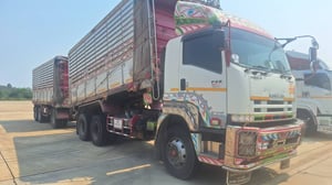 รถปี 57 FXZ360 กระบะยกได้มีข้างเสริมติดตะแกรง  พ่วงแบบยกเทได้มีข้างเสริม