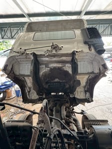 รถสวยสภาพดีเลขไมล์น้อย รถหัวลากบรรทุกน้ำมันเจ้าของขายเอง สนใจติดต่อคุณไมตรี 081-9760044 รถสวยสภาพดีเลขไมล์น้อย รถหัวลากบรรทุกน้ำมันเจ้าของขายเอง สนใจติดต่อคุณไมตรี 081-9760044