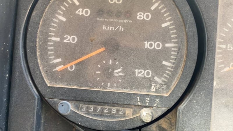 NISSAN DIESEL CWM 230แรงม้า รถบรรทุกโม่ผสมปูน ปี1996 เลขไมล์น้อยกว่า 500,000 กม. NISSAN DIESEL CWM 230แรงม้า รถบรรทุกโม่ผสมปูน ปี1996 เลขไมล์น้อยกว่า 500,000 กม.