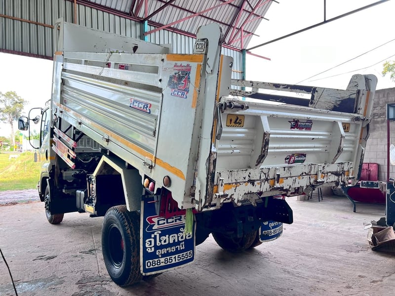 ISUZU FRR 190แรงม้า รถบรรทุก 6ล้อ ดั้มพ์ จดทะเบียนปี2025 เลขไมล์น้อยกว่า 100,000 กม.