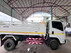 ISUZU FRR 190แรงม้า รถบรรทุก 6ล้อ ดั้มพ์ ปีจดทะเบียน 2025 เลขไมล์น้อยกว่า 100,000 กม.