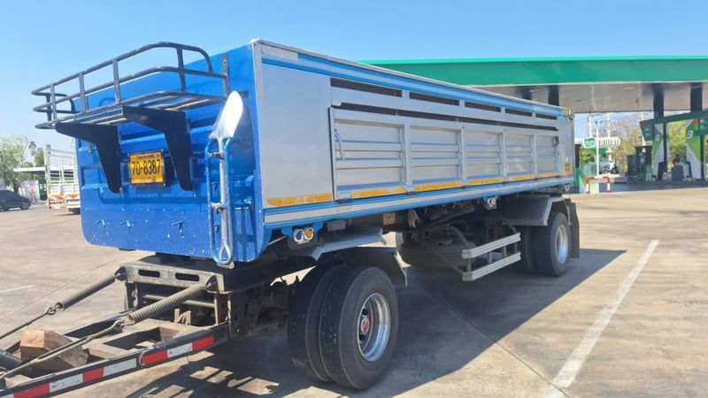 ISUZU FRR 210แรงม้า รถบรรทุก 6ล้อ พ่วงแม่ลูก ปี2020 เลขไมล์น้อยกว่า 500,000 กม. ISUZU FRR 210แรงม้า รถบรรทุก 6ล้อ พ่วงแม่ลูก ปี2020 เลขไมล์น้อยกว่า 500,000 กม.