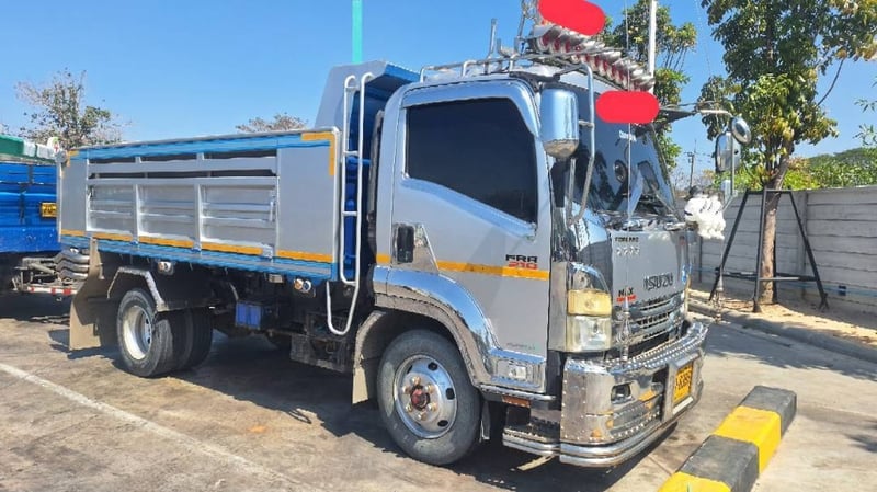ISUZU FRR 210แรงม้า รถบรรทุก 6ล้อ พ่วงแม่ลูก ปี2020 เลขไมล์น้อยกว่า 500,000 กม.
