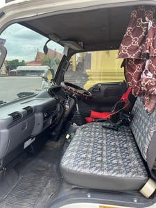 4ล้อจั้มโบ้ ตู้แห้ง 4ล้อจั้มโบ้ ตู้แห้ง