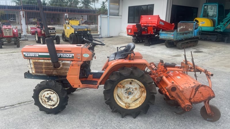 รถไถ Kubota B1502 รถไถ Kubota B1502