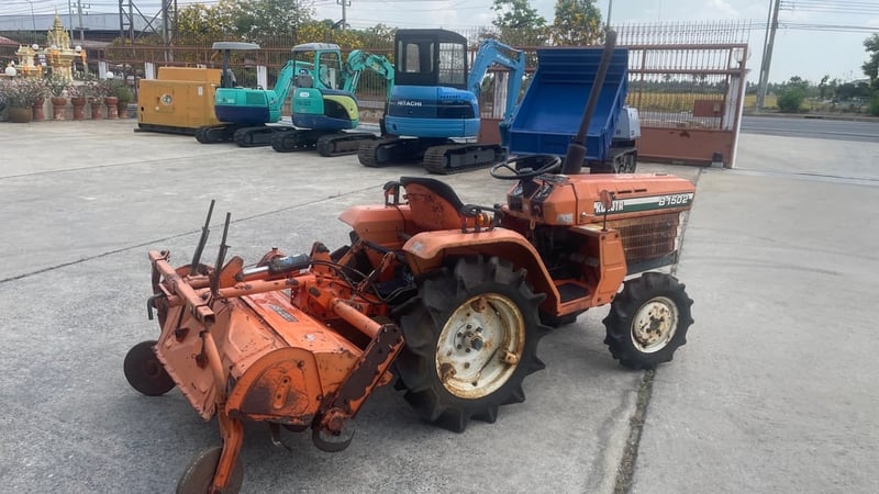 รถไถ Kubota B1502 รถไถ Kubota B1502