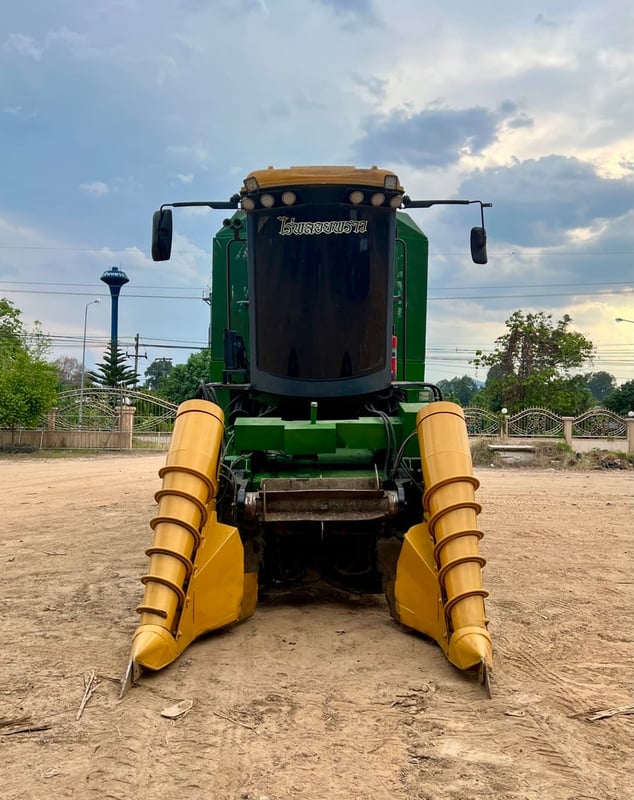 รถตัดอ้อย SMKY สามารถเกษตรยนต์ รุ่นSM200 ปี2020 รถตัดอ้อย SMKY สามารถเกษตรยนต์ รุ่นSM200 ปี2020