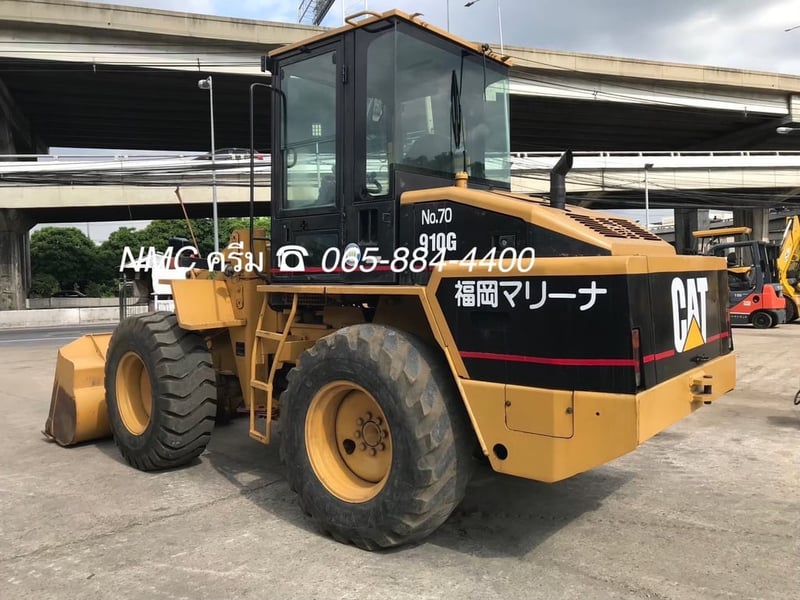 ขาย รถตักล้อยาง เอวอ่อน มือสองญี่ปุ่น CAT 910G-2 🇯🇵 ขนาดเทียบเท่า WA100 บุ้งกี๋ 1.5 คิว รถไม่เคยใช้งานในไทย ☎ 065-88-444-00 ครีม | Line id: @sangenjp | www.nmcjapan.com