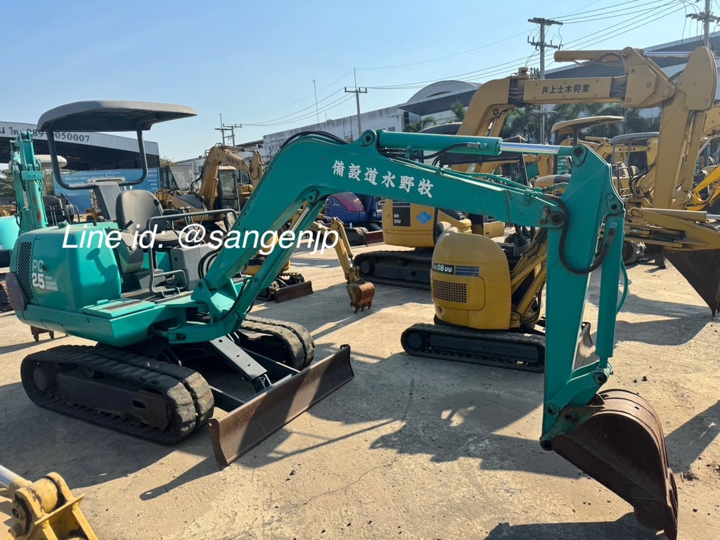ขาย รถแม็คโคร ขนาด 2.5 ตัน มือสองจากญี่ปุ่น KOMATSU PC25 🇯🇵 รถไม่เคยใช้งานในไทย ☎ เอิร์ธ 089-005-0007, 065-88-444-00 | Line id: @sangenjp | www.sangenjp.com