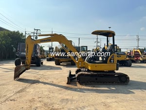 ขาย รถแบคโฮ มือสองจากญี่ปุ่น 🇯🇵 KOMATSU PC40MR-2 รถไม่เคยใช้งานในไทย ☎ เอิร์ธ 089-005-0007, 065-88-444-00 | Line id: @sangenjp | www.sangenjp.com