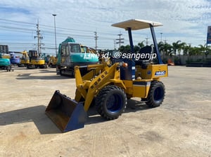 ขาย รถตัก เอวอ่อน มือสองญี่ปุ่น KOMATSU WA20-1 🇯🇵 รถไม่เคยใช้งานในไทย ☎ เอิร์ธ 089-005-0007, 065-88-444-00 | Line id: @sangenjp | www.sangenjp.com