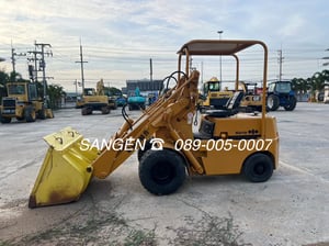 ขาย รถตัก 1 คิว มือสองจากญี่ปุ่น KOMATSU SD10 🇯🇵 รถไม่เคยใช้งานในไทย ☎ เอิร์ธ 089-005-0007, 065-88-444-00 | Line id: @sangenjp | www.sangenjp.com