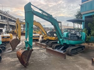 ขาย รถแบคโฮ มือสองญี่ปุ่น KOMATSU PC35 รุ่น PC35R-8 ***มีไลน์แย็ก*** 🇯🇵 รถไม่เคยใช้งานในไทย ☎ ครีม 065-88-444-00 | Line id: @sangenjp | www.nmcjapan.com