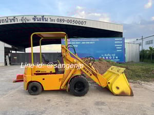 ขาย รถตัก 1 คิว มือสองจากญี่ปุ่น KOMATSU SD10 🇯🇵 รถไม่เคยใช้งานในไทย ☎ เอิร์ธ 089-005-0007, 065-88-444-00 | Line id: @sangenjp | www.sangenjp.com