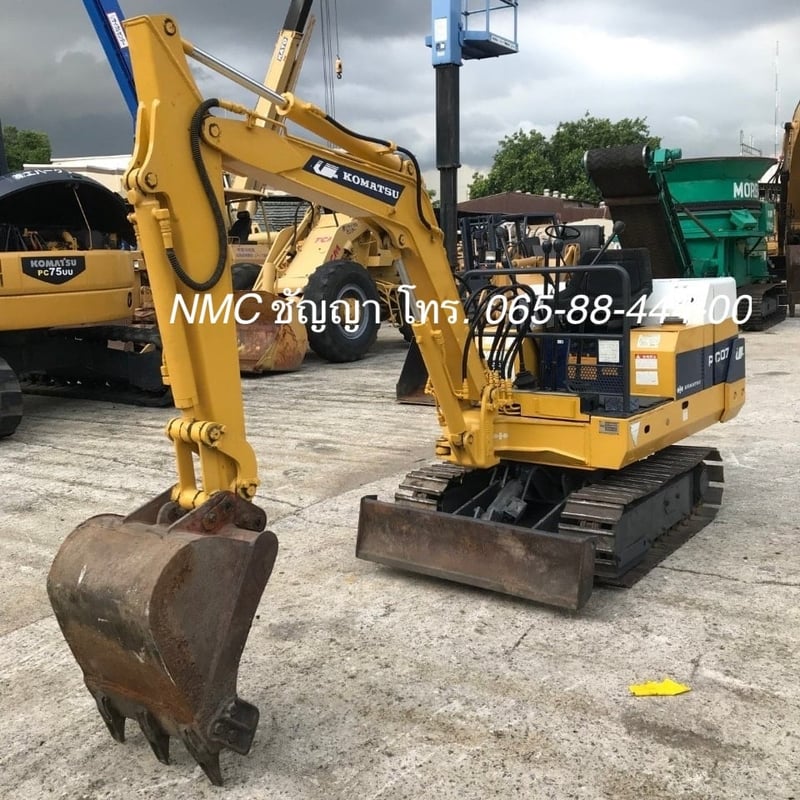 ขาย รถแม็คโครจิ๋ว ขนาดขึ้นรถกระบะได้ KOMATSU PC07 มือสองญี่ปุ่น 🇯🇵 รถไม่เคยใช้งานในไทย ☎ ครีม 065-88-444-00 | Line id: @sangenjp | www.nmcjapan.com