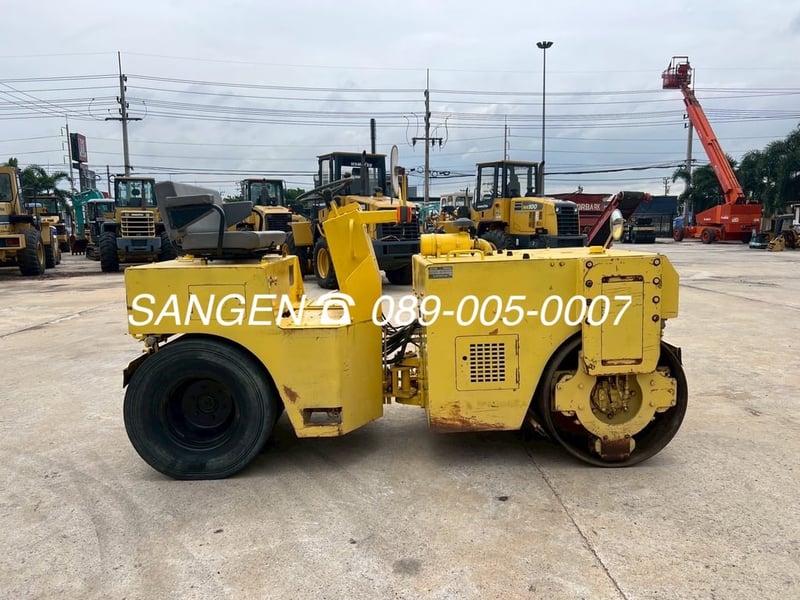 ขาย รถบด ขนาด 4 ตัน SAKAI TW41 มือสองจากญี่ปุ่น 🇯🇵 รถไม่เคยใช้งานในไทย ☎ เอิร์ธ 089-005-0007, 065-88-444-00 | Line id: @sangenjp | www.sangenjp.com