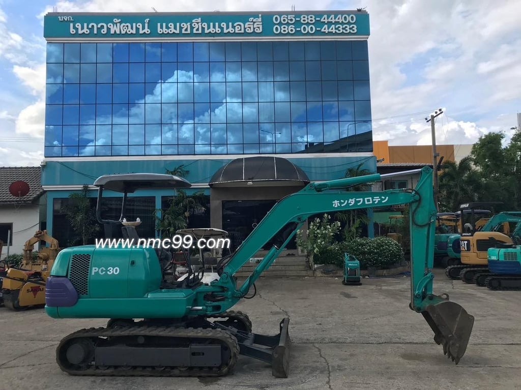 ขาย รถแบคโคร มือสองจากญี่ปุ่น KOMATSU PC30-7 🇯🇵 รถไม่เคยใช้งานในไทย ☎ ครีม 065-88-444-00 | Line id: @sangenjp | www.nmcjapan.com ขาย รถแบคโคร มือสองจากญี่ปุ่น KOMATSU PC30-7 🇯🇵 รถไม่เคยใช้งานในไทย ☎ ครีม 065-88-444-00 | Line id: @sangenjp | www.nmcjapan.com