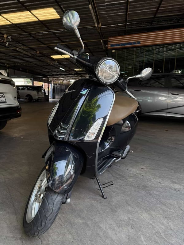  Vespa primavera 150 i-get สีดำ รถปี 2019