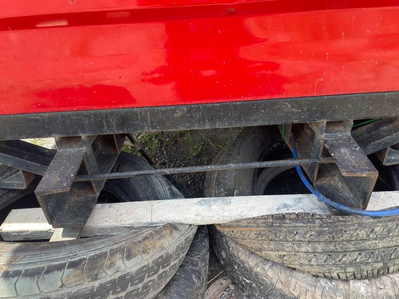 กะบะ รถ 6 ล้อ 