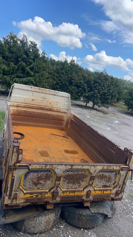 กะบะ รถ 6 ล้อ 