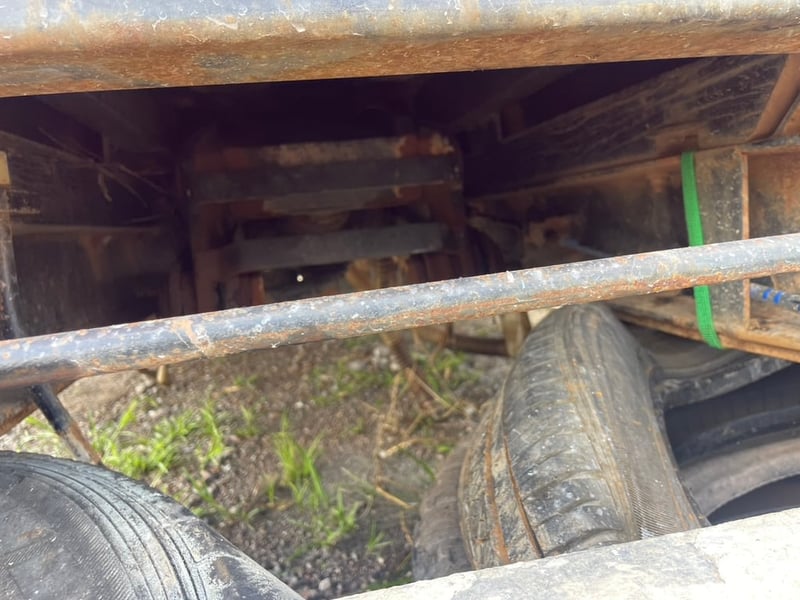 กะบะ รถ 6 ล้อ 