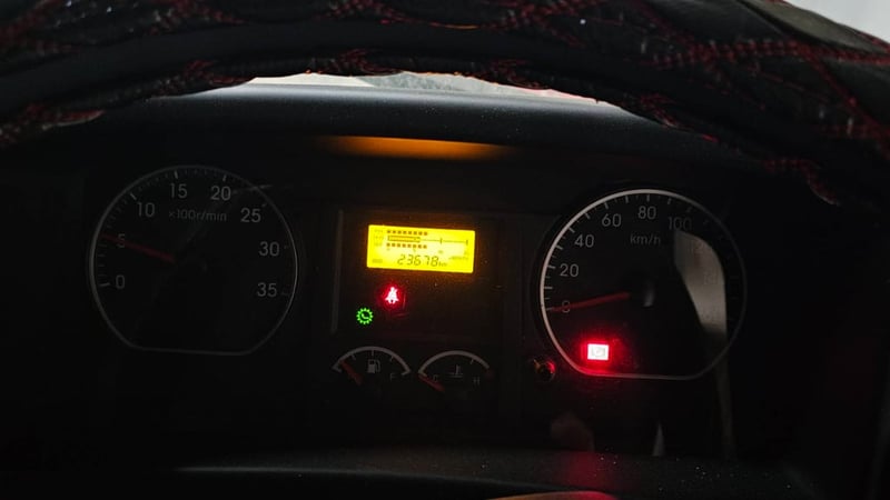 ISUZU FVM 300แรงม้า รถบรรทุก 10ล้อ กระบะเหล็ก ปี2023 เลขไมล์น้อยกว่า 50,000 กม.