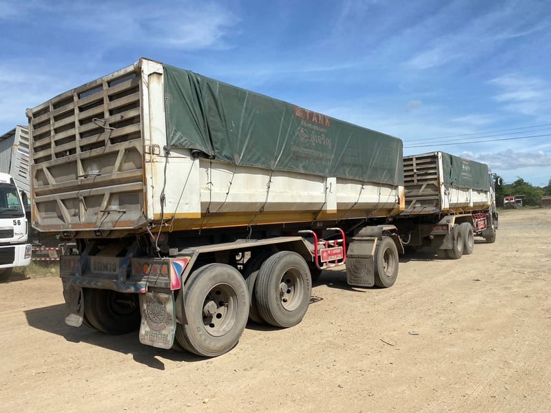 รถบรรทุกURO-ใช้งานวิ่งานดีไม่มีปัญหาขับใช้งานปกติ ขายพร้อมตัวลูก ซื้อไปวิ่งงานได้เลย ติดต่อเจ้าของตรง คุณคำนึง 081-3727336