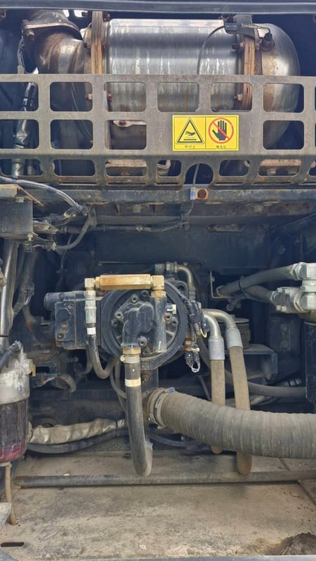 KOBELCO SK200-10 # YN15085300 มือสองญี่ปุ่น KOBELCO SK200-10 # YN15085300 มือสองญี่ปุ่น
