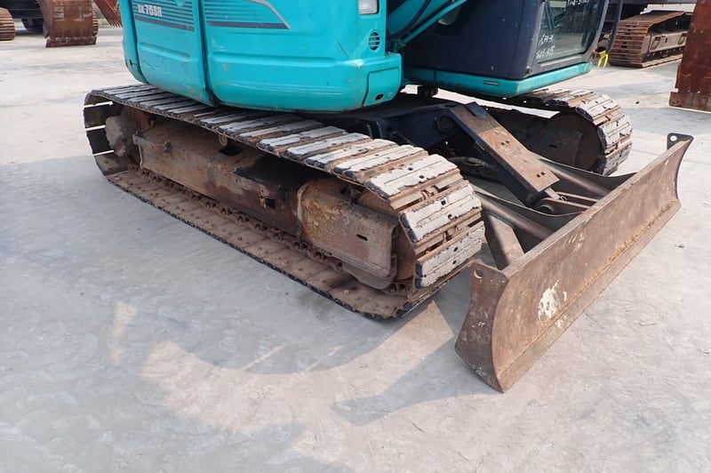 KOBELCO SK75SR-3 # YT08-31563 มือสองญี่ปุ่น KOBELCO SK75SR-3 # YT08-31563 มือสองญี่ปุ่น