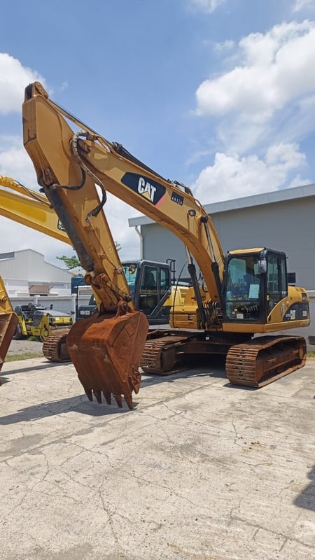CAT 320D # BWZ06977 มือสองญี่ปุ่น