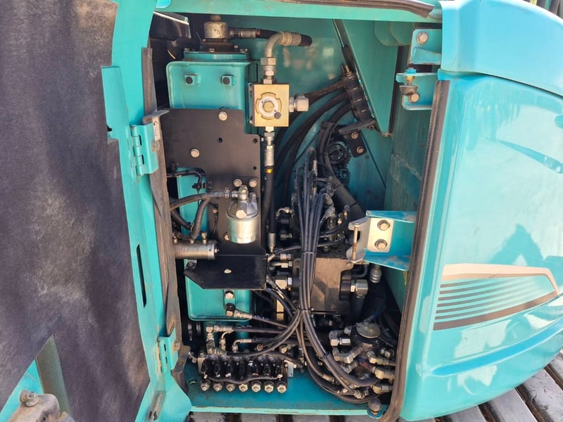 KOBELCO SK75SR-3 มือสองญี่ปุ่น เก่งเอ็นดีที 0859049669 KOBELCO SK75SR-3 มือสองญี่ปุ่น เก่งเอ็นดีที 0859049669