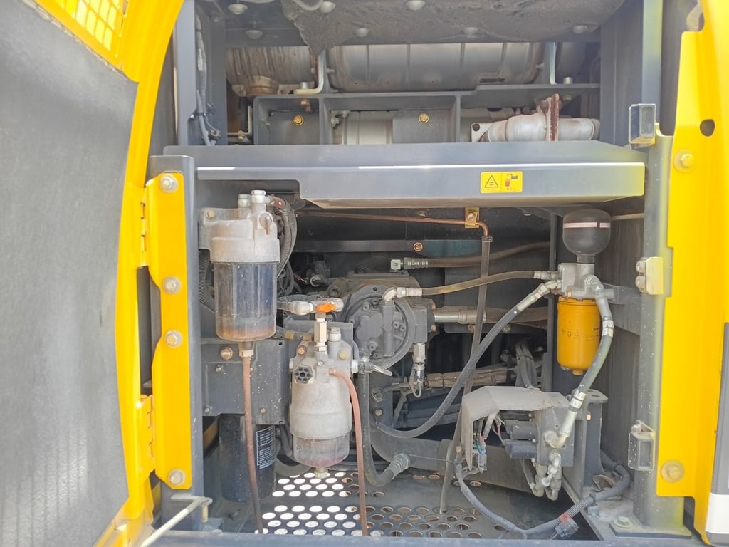 SUMITOMO SH200-7 มือสองญี่ปุ่น เก่งเอ็นดีที 0859049669 SUMITOMO SH200-7 มือสองญี่ปุ่น เก่งเอ็นดีที 0859049669