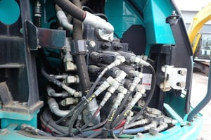 KOBELCO SK135SR-3 # YY07-28123 มือสองญี่ปุ่น