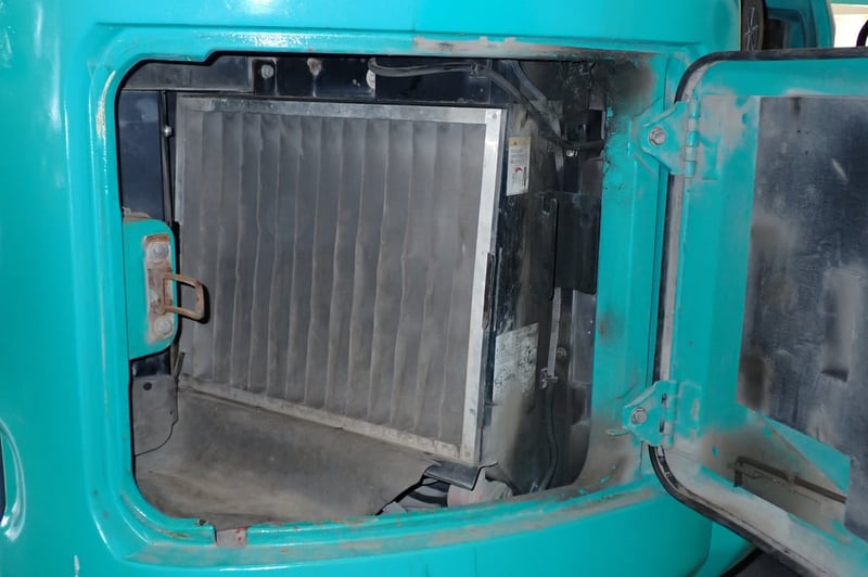 KOBELCO SK75SR-3 # YT07-27584 มือสองญี่ปุ่น KOBELCO SK75SR-3 # YT07-27584 มือสองญี่ปุ่น