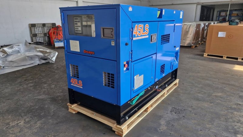 NEW DENYO DCA45LSK2 เครื่องปั่นไฟมือหนึ่ง