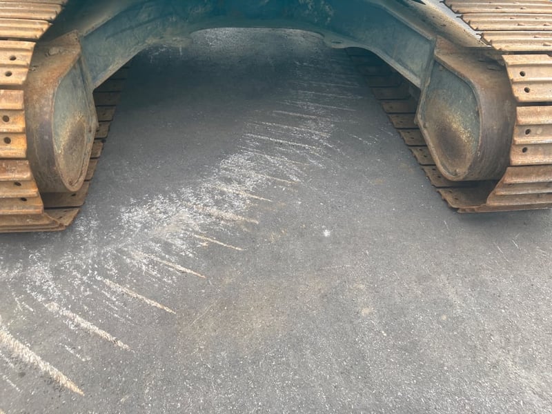 KOBELCO SK135SR-3 มือสองญี่ปุ่น เก่งเอ็นดีที 0859049669