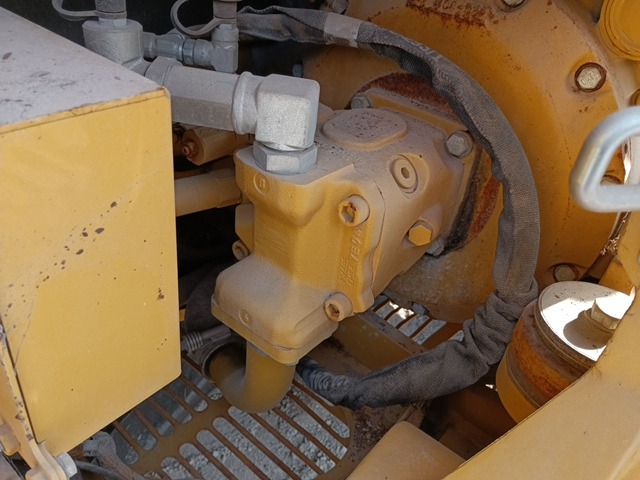CAT 308E2CR # CE800187 มือสองญี่ปุ่น CAT 308E2CR # CE800187 มือสองญี่ปุ่น