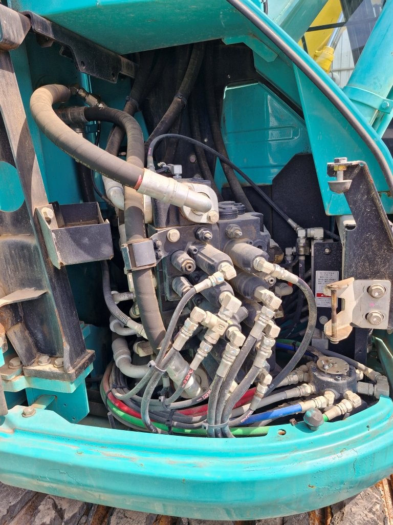 KOBELCO SK135SR-3 มือสองญี่ปุ่น เก่งเอ็นดีที 0859049669 KOBELCO SK135SR-3 มือสองญี่ปุ่น เก่งเอ็นดีที 0859049669